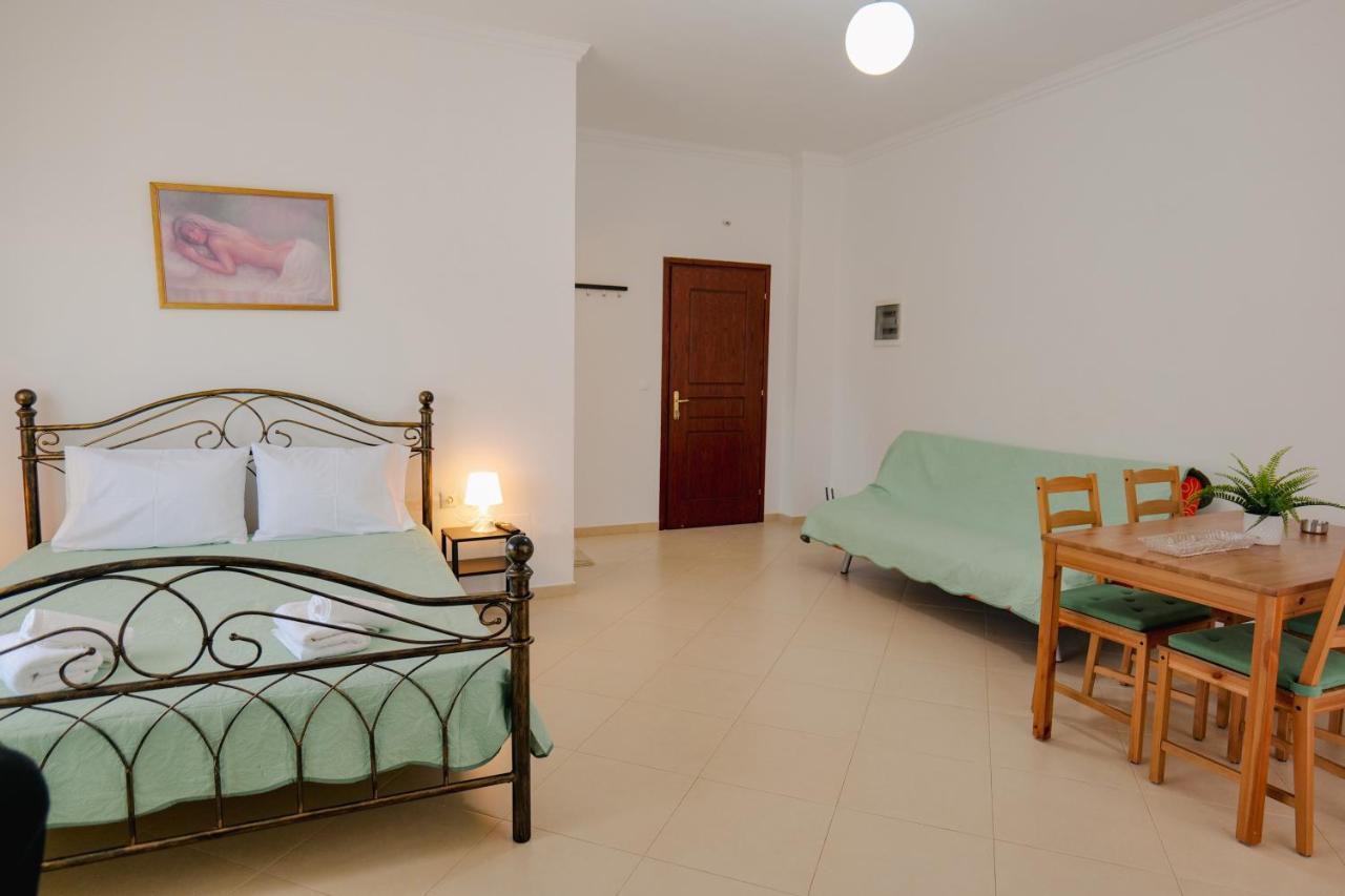 Malasi Apartments Ksamil Exterior photo
