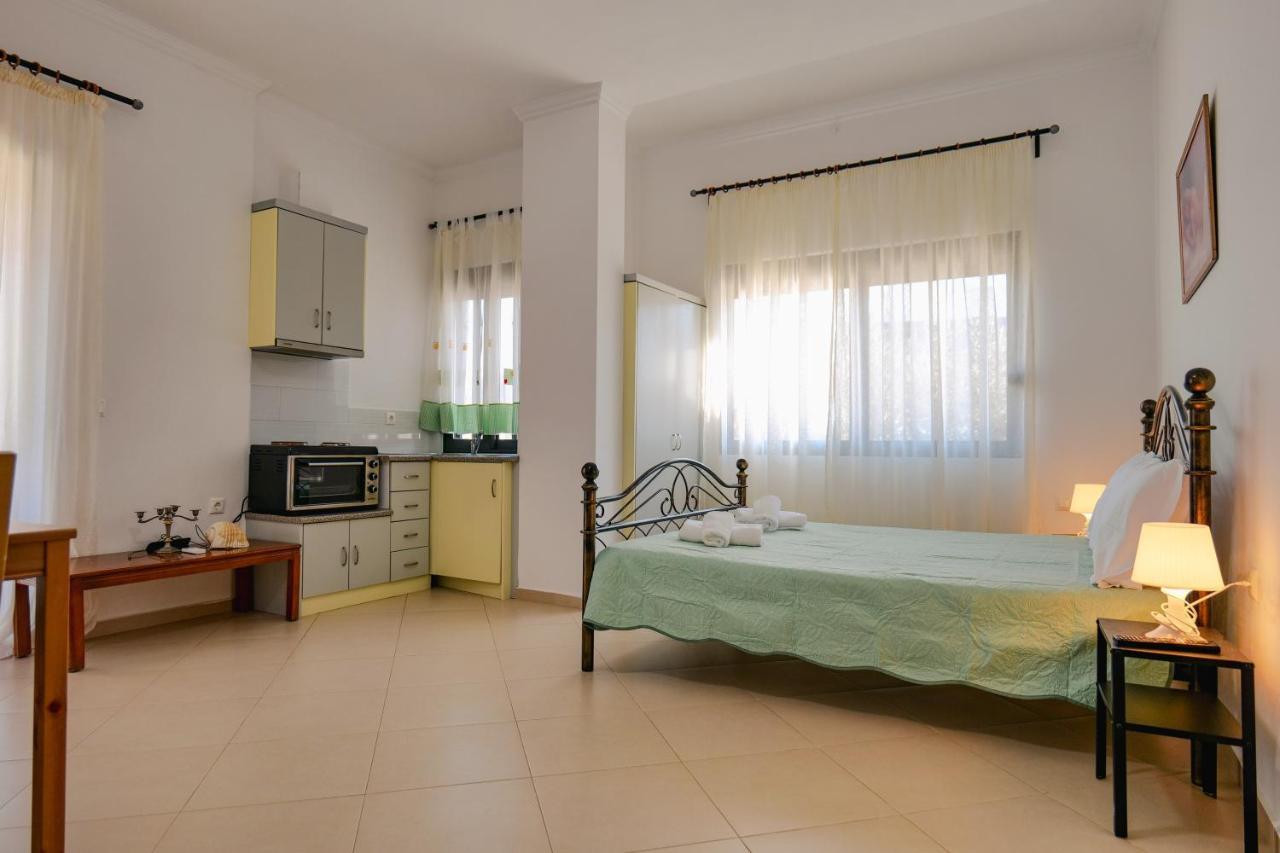 Malasi Apartments Ksamil Exterior photo